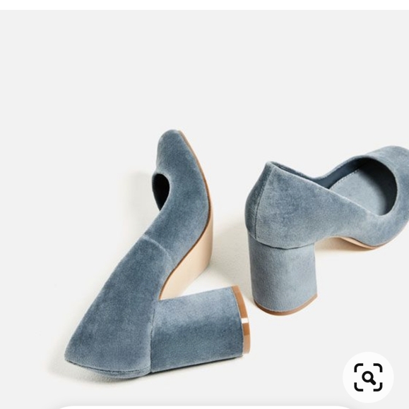 Zara Shoes - Zara velvet blue block heel pumps